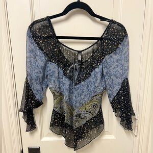 Laundry by Shelli Segal peasant top size small